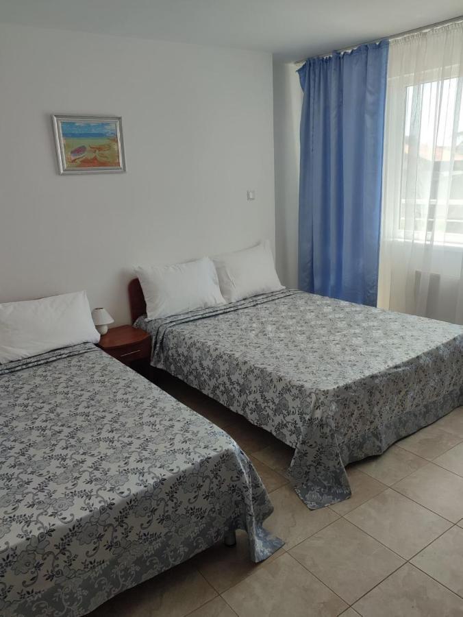 Veda Guest House Pomorie Exterior photo