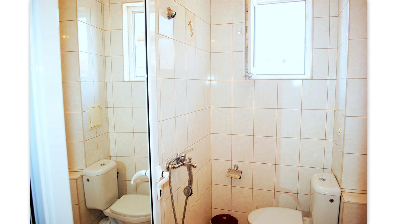 Veda Guest House Pomorie Exterior photo