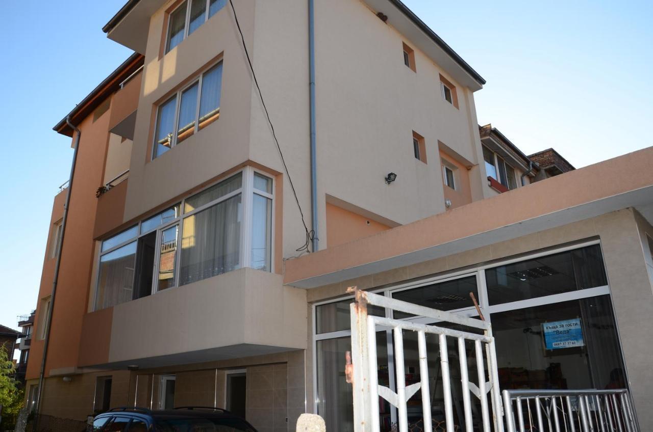 Veda Guest House Pomorie Exterior photo